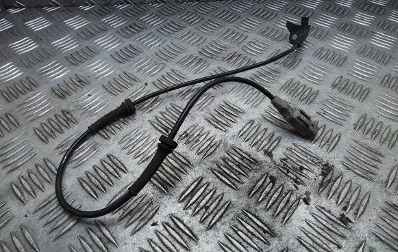 Citroen Berlingo ABS brake wheel speed sensor 9655270080