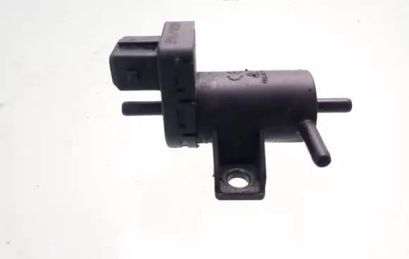 Volvo S40, V40 Turbo solenoid valve 7700113709