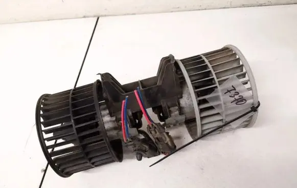 Renault Espace III Heater fan/blower 0130063506