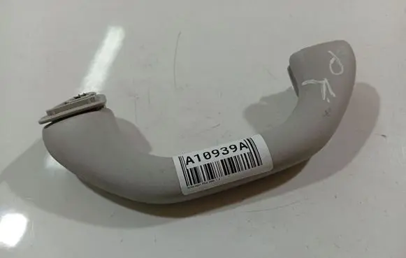 Front interior roof grab handle