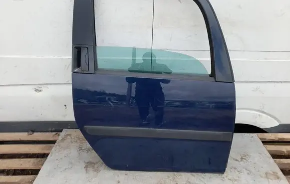 Skoda Roomster (5J) Rear door SKRO