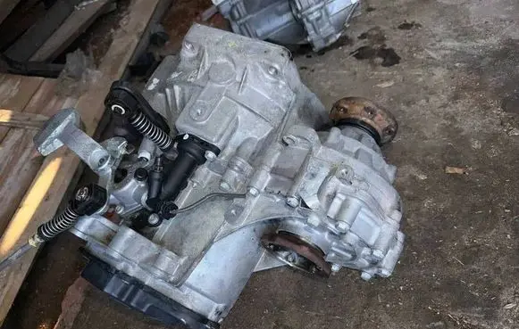Skoda Octavia Mk2 (1Z) Manual 5 speed gearbox LHW