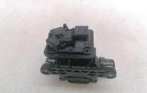 BMW 1 F40 Coolant heater control valve 9462114