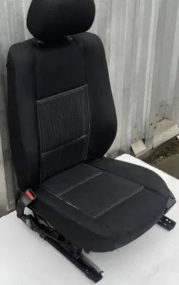 BMW 3 E46 Front driver seat 110804