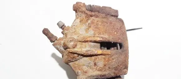 Ford Mondeo Mk III Front brake caliper
