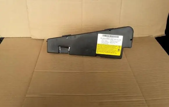 Ford Focus Seat airbag AM51R611D10AE