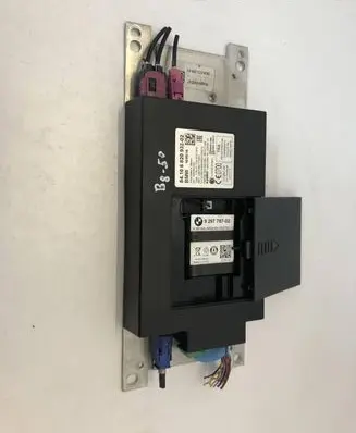 BMW 5 F10 F11 Other control units/modules 6820932 0002642228 ER0095649