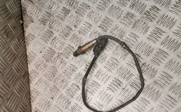 Volkswagen PASSAT B6 Lambda probe sensor 03g906262a