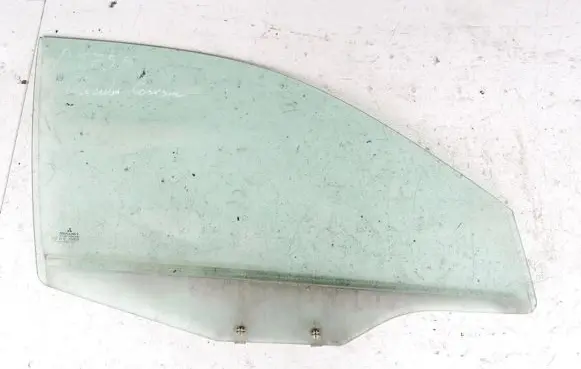 Mitsubishi Carisma Front door window glass four-door