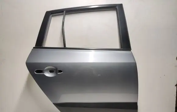 Rear door