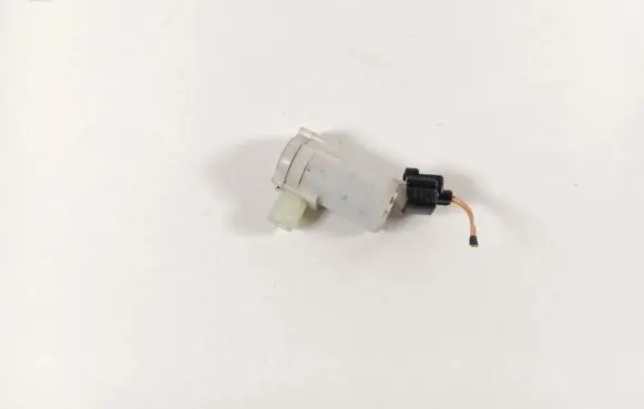Suzuki Vitara (LY) Windscreen/windshield washer pump 38410-71L10
