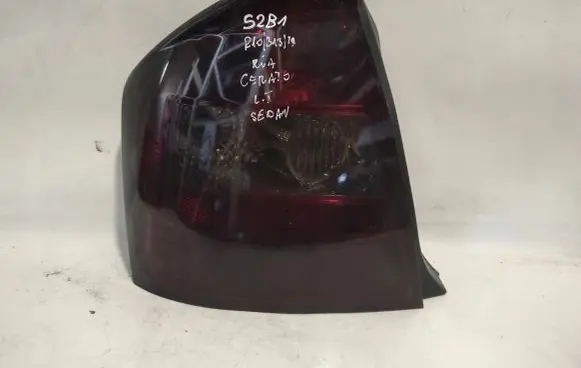 KIA Cerato Rear/tail lights