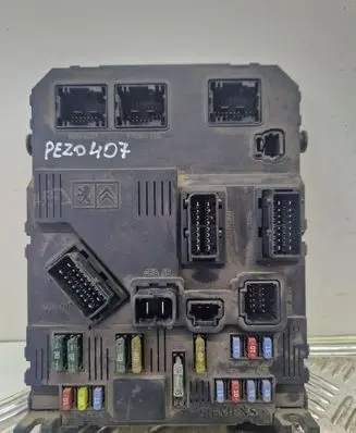Peugeot 407 Comfort/convenience module S120104700L
