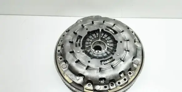 BMW 1 E81 E87 Clutch set kit 323078710 415055710