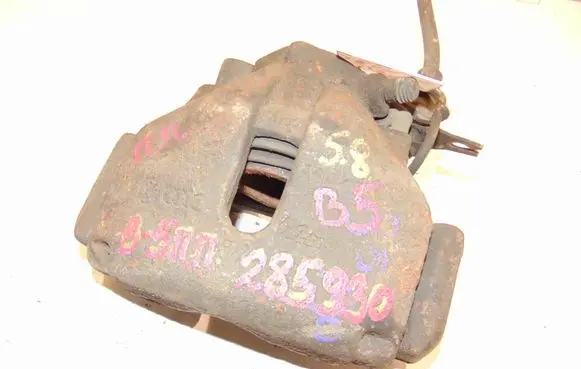 Volkswagen PASSAT B5 Front brake caliper 4B0615124