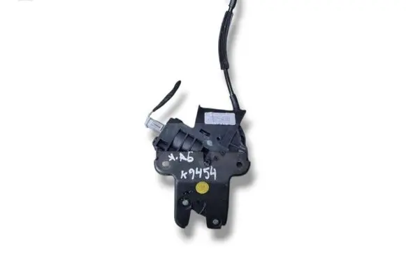 Audi A6 S6 C6 4F Tailgate/trunk/boot lock/catch/latch 4F5827505A 4E0827505C