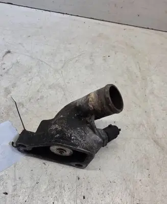 Opel Zafira A Thermostat housing 90536262