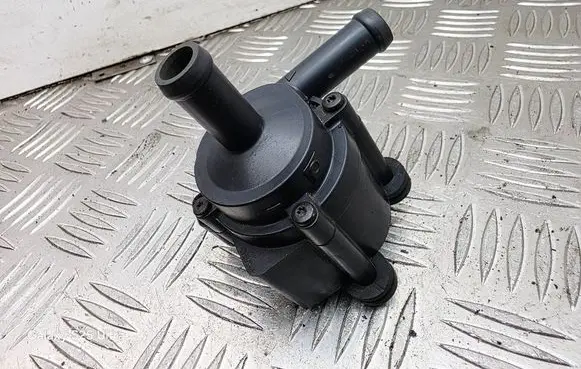 Ford Focus Electric auxiliary coolant/water pump 515452000