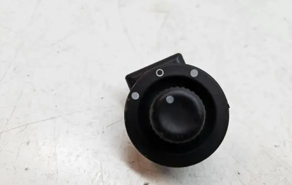 Renault Trafic III (X82) Wing mirror switch 255704649R