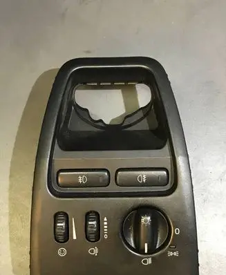 Volvo XC90 Light switch 8685452 04W35E02 MG35AB00158