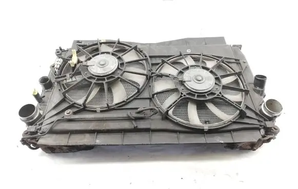 Toyota Avensis T270 Radiator set 0R03 MF422133