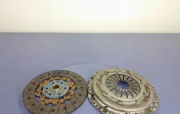 Chevrolet Captiva Clutch set kit 3082002024