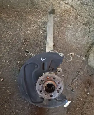 Mercedes-Benz ML W164 Front wheel hub