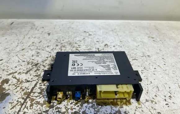 Mercedes-Benz C W205 Bluetooth control unit module A2139002210 A2139019503