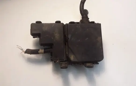 Nissan X-Trail T32 Fuse module 284B74BA0A