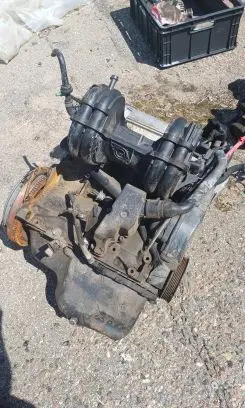 Volkswagen Polo III 6N 6N2 6NF Engine AEX