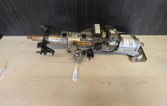 BMW X5 F15 Steering wheel axle 6868391