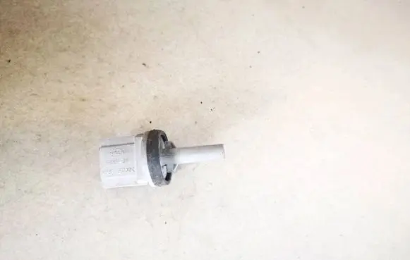 Audi A4 S4 B6 8E 8H Interior temperature sensor 1j0907543b