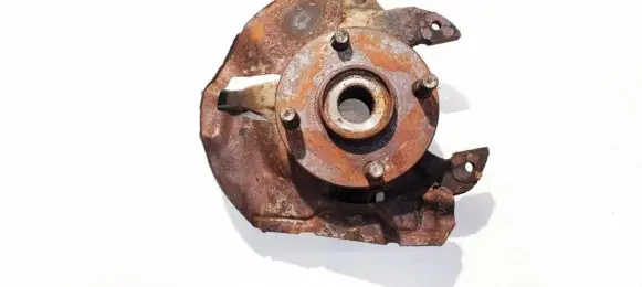 Mazda 323 F Front wheel hub