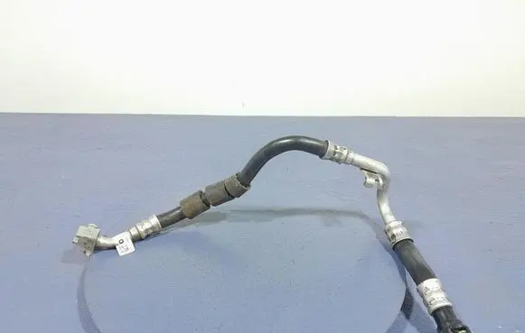 BMW M4 F82 F83 Turbo turbocharger oiling pipe/hose 8676524