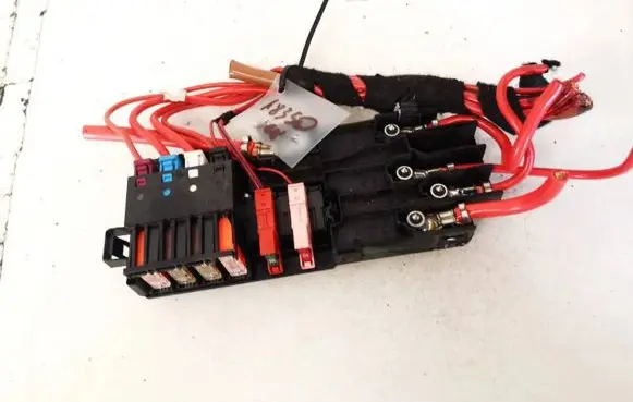Mercedes-Benz ML W164 Fuse box set 21154542601