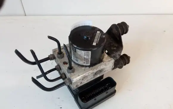 Skoda Octavia Mk2 (1Z) ABS Pump 1K0614117AC 10020701374