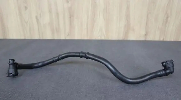 Mercedes-Benz SLK R172 Engine coolant pipe/hose 1725010358 A1725010358
