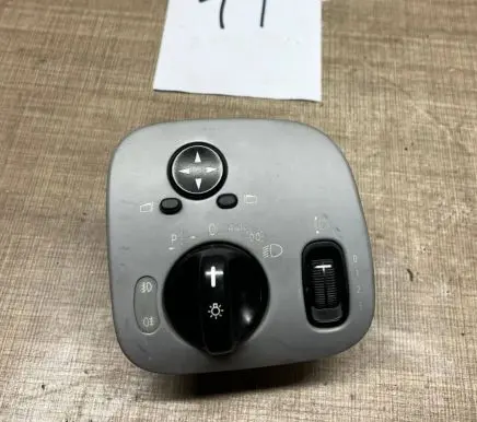 Mercedes-Benz C W203 Light switch A2035450604 04058516 24406574726