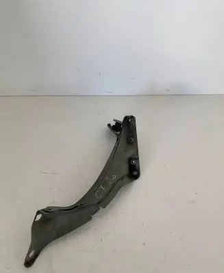 Audi A6 S6 C7 4G Fender mounting bracket 4G0821136A