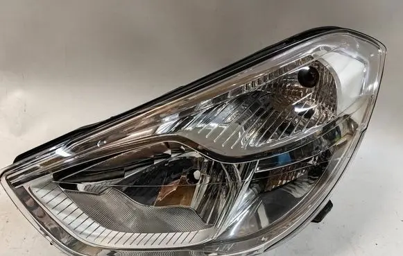 Dacia Dokker Headlight/headlamp 260607950R