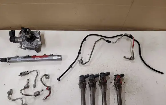 Mini Cooper Countryman R60 Fuel injection system set 0445214237 782346001 0445110401