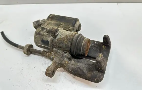 Audi A6 S6 C6 4F Rear brake caliper