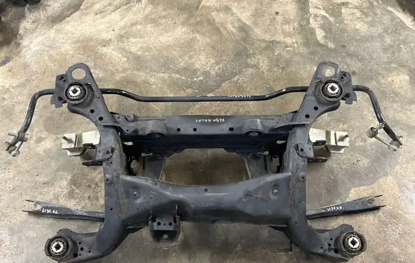 Volvo XC90 Rear subframe T033A 31367732 P31387164