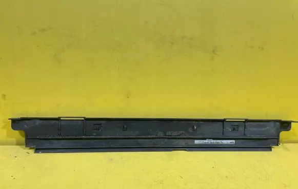 BMW 1 F20 F21 Radiator trim 760054304