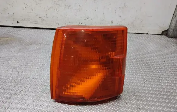 Volkswagen Transporter - Caravelle T4 Front indicator light 183322B