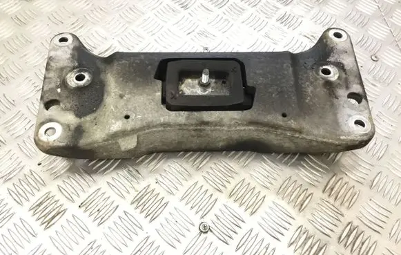 BMW 6 F12 F13 Gearbox mounting bracket 22326777613 2232677761303