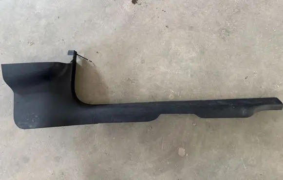 Dodge Challenger Front sill trim cover 1ZA02DX9AB 108JNJ34JNH C0WLASSPRH