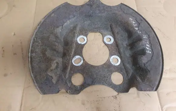 Citroen Berlingo Rear brake disc plate dust cover 