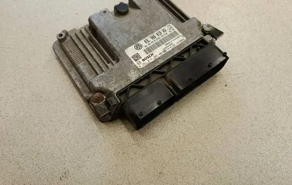 Skoda Superb B6 (3T) Engine control unit/module 03L906018RQ 03L906018MH 0281019905