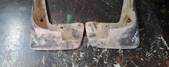 Subaru Legacy Mudguards set 
